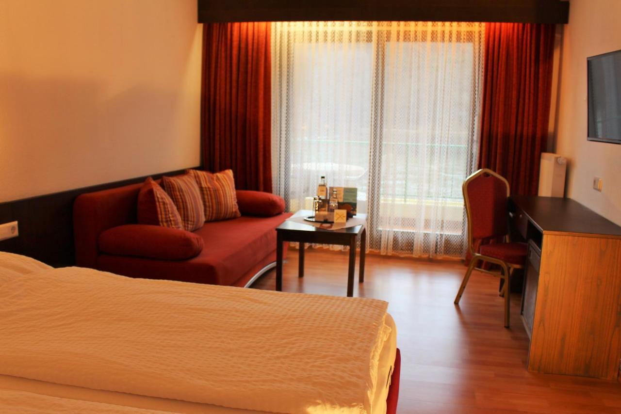 בופארד Hotel Rheinlust מראה חיצוני תמונה