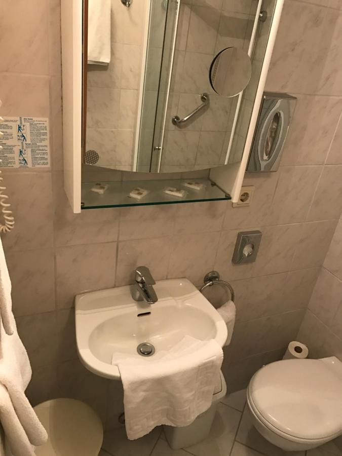 בופארד Hotel Rheinlust מראה חיצוני תמונה