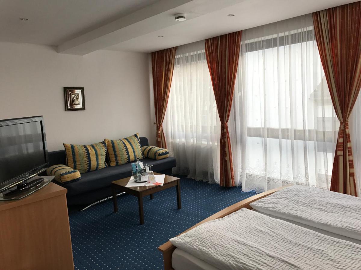 בופארד Hotel Rheinlust מראה חיצוני תמונה