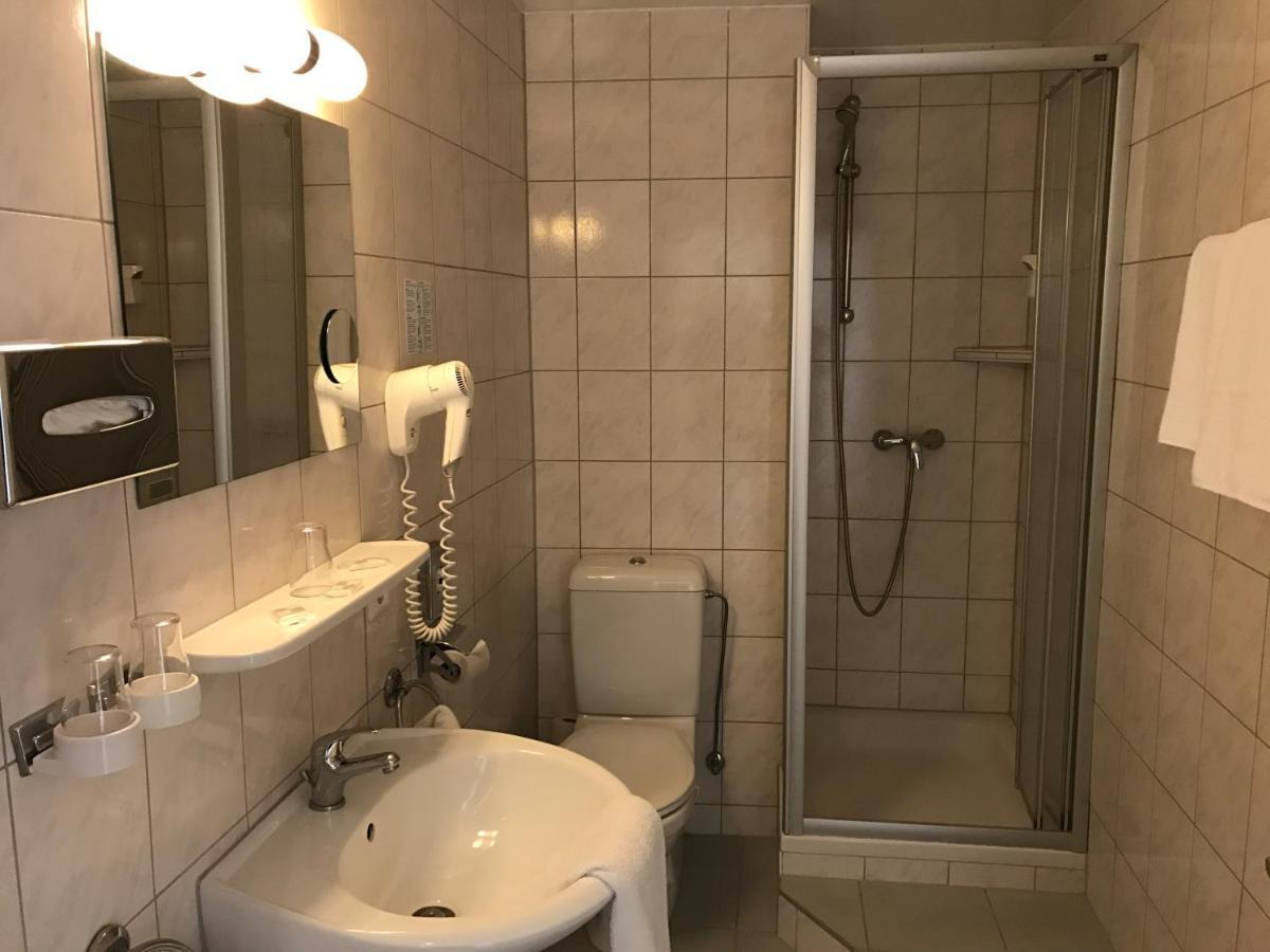 בופארד Hotel Rheinlust מראה חיצוני תמונה
