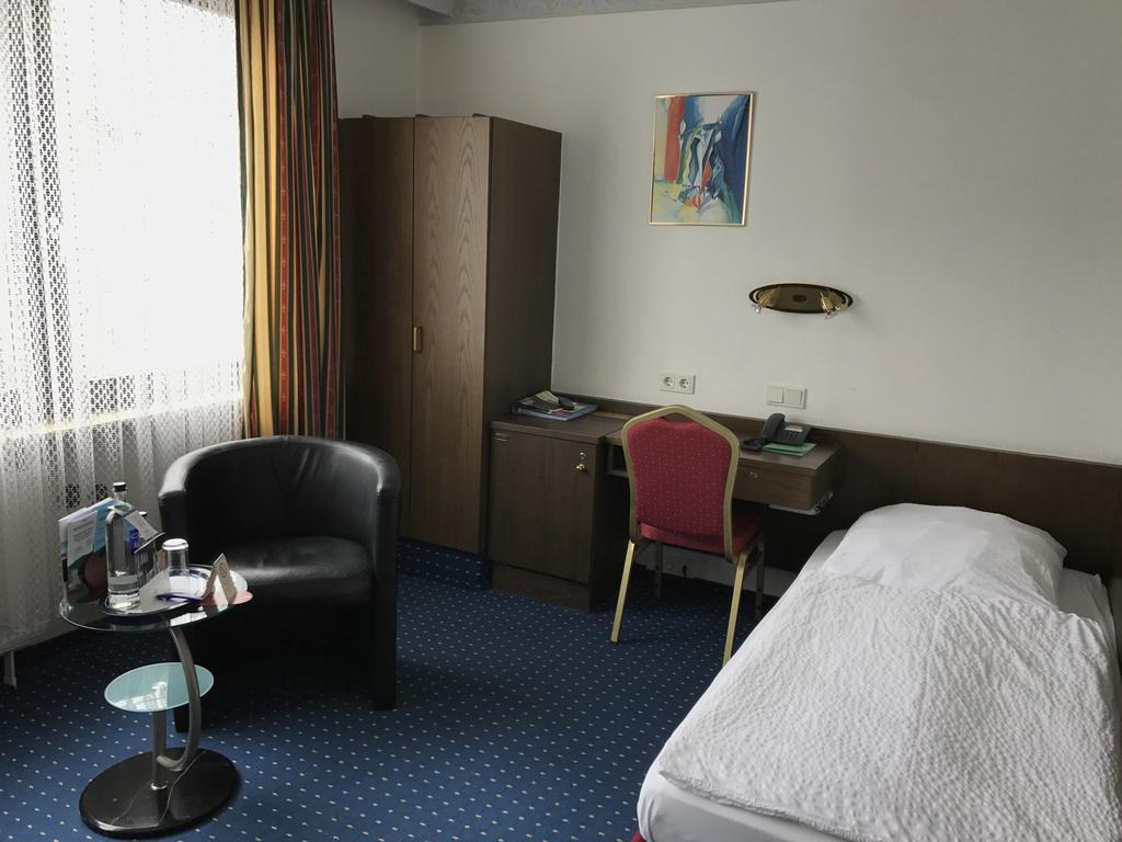 בופארד Hotel Rheinlust מראה חיצוני תמונה